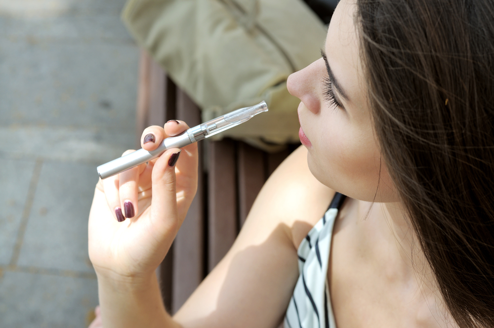 Patients Should Stop Using E Cigarettes before Plastic Surgery