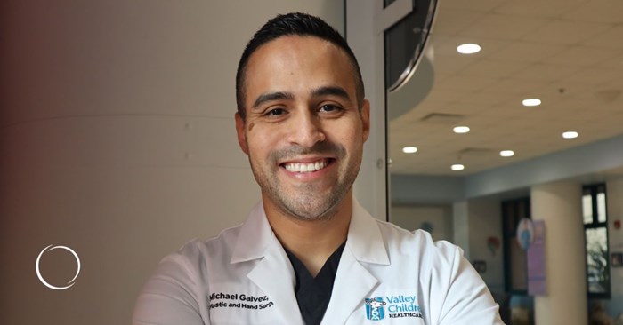 plastic surgeon launches campaign for National Latino Physicians Day